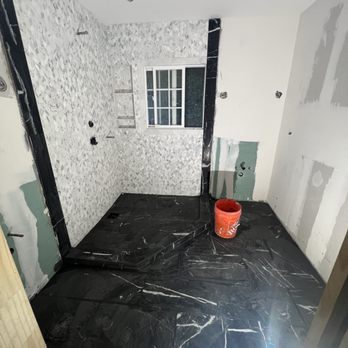 R&A Tile - Redondo Beac project Mosaico on walls. 3x12 lineal shower pan and 12x24 staggered outside floor. - Tiling Near Me R&A Tile - Redondo Beac project Mosaico on walls. 3x12 lineal shower pan and 12x24 staggered outside floor. - Tiling Near Me