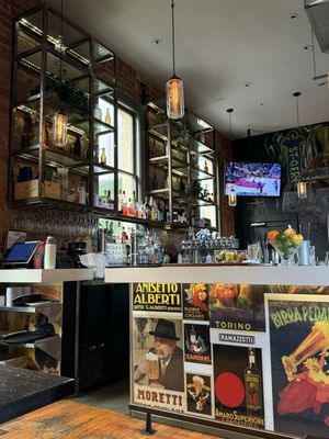 Reilly Craft Pizza and Drink by null