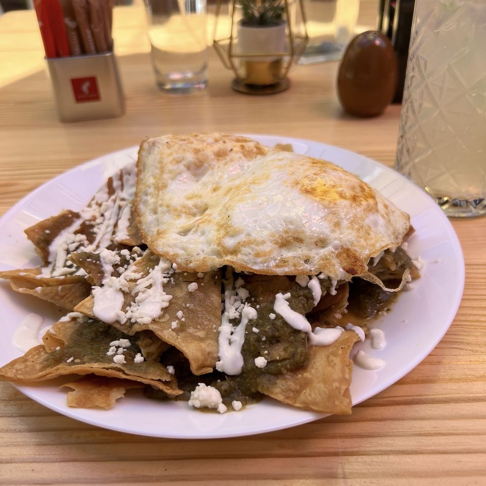 Don Julio Cafe - Chilaquiles - Breakfast & Brunch Near Me - Skokie, Illinois
