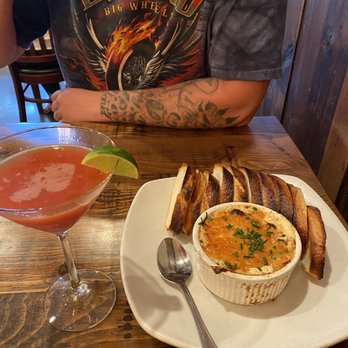 KIN Windsor - Hot crab dip - New American Near Me - Windsor, California KIN Windsor - Hot crab dip - New American Near Me - Windsor, California