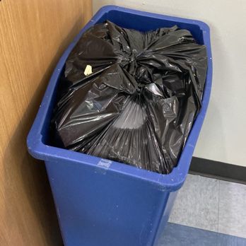 US Post Office - All of the trash cans had tied bags - Post Offices Near Me - Austin, Texas