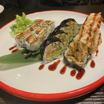 YY Sushi - Eel avocado and soft crab roll - Japanese Near Me - New York, New York YY Sushi - Eel avocado and soft crab roll - Japanese Near Me - New York, New York