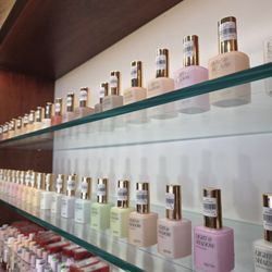 Lala Nail & Spa