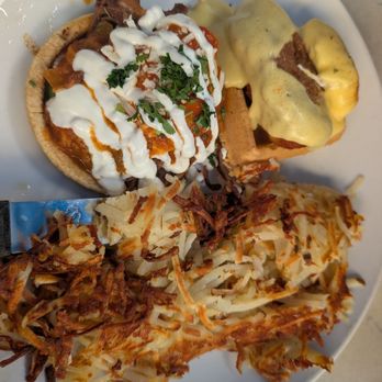 Broken Yolk Cafe - Breakfast & Brunch Near Me - San Diego, California Broken Yolk Cafe - Breakfast & Brunch Near Me - San Diego, California