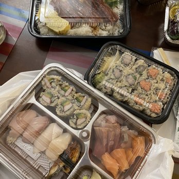 Sushi Tsushima - sushi sashimi with california roll, 2 roll combo of spicy tuna roll and spicy yellowtail roll, eel dinner - Japanese Near Me - New York, New York Sushi Tsushima - sushi sashimi with california roll, 2 roll combo of spicy tuna roll and spicy yellowtail roll, eel dinner - Japanese Near Me - New York, New York