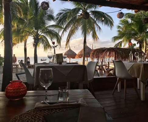 Mandarina Seaside restaurant by null