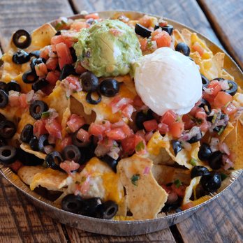 Bearclaw - nachos (summer menu) - American Near Me - Sundance, Utah Bearclaw - nachos (summer menu) - American Near Me - Sundance, Utah