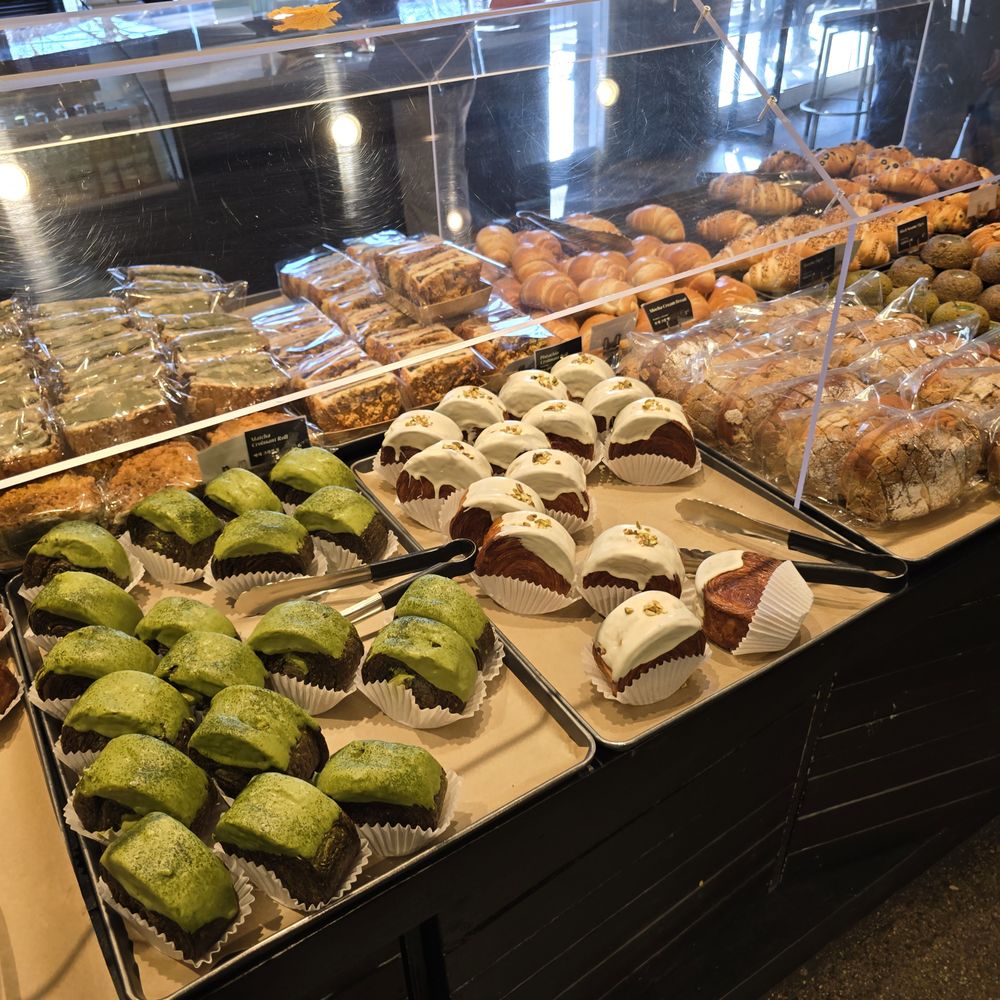 D'avant Bakery - bakery - Coffee & Tea Near Me - Palisades Park, New Jersey D'avant Bakery - bakery - Coffee & Tea Near Me - Palisades Park, New Jersey