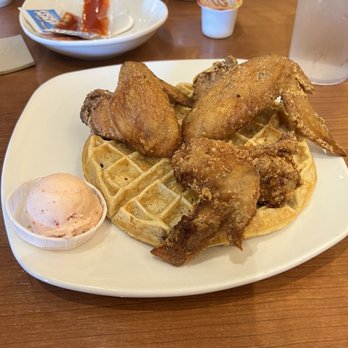 Dame's Chicken and Waffles - Build your own chicken with waffles, and sides of collard greens and Mac n cheese - New American Near Me - Cary, North Carolina Dame's Chicken and Waffles - Build your own chicken with waffles, and sides of collard greens and Mac n cheese - New American Near Me - Cary, North Carolina