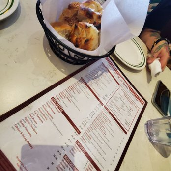 Blue Moon - Italian Near Me - Rockville Centre, New York