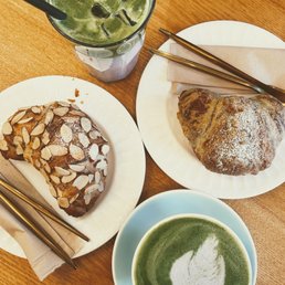 Almond Croissant