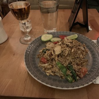 Corthaiyou - Basil Fried Rice - Thai Near Me - Brooklyn, New York