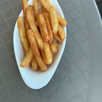 The Sandbar - Fries were loved by all. - Seafood Near Me - Anna Maria, Florida