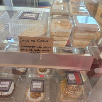 Cadinho Bakery and Cafe - Bakeries Near Me - Chicago, Illinois