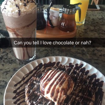 Waffle Boutique - The chocolate brownie waffle and the cookies and cream frappe! - Breakfast & Brunch Near Me - Mérida, YUC