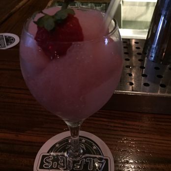 Alfie's - More Frose - New American Near Me - New York, New York