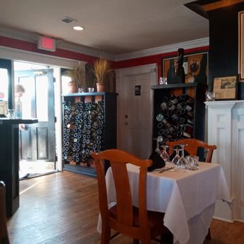 Buona Vita - Inside - Italian Near Me - Somers Point, New Jersey Buona Vita - Inside - Italian Near Me - Somers Point, New Jersey