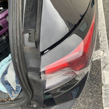 Classic Collision - Auto Glass Services Near Me - Austin, Texas Classic Collision - Auto Glass Services Near Me - Austin, Texas