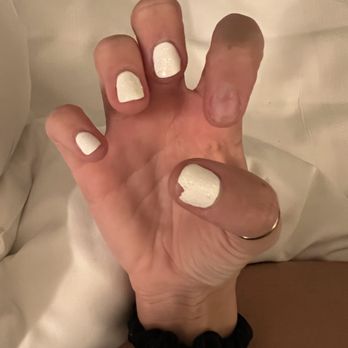 Diamond Nails - Polish came right off and chipped like crazy - Nail Salons Near Me - Palm Desert, California Diamond Nails - Polish came right off and chipped like crazy - Nail Salons Near Me - Palm Desert, California