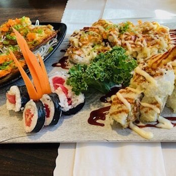 Oni Sushi - 07/01/22. Baked Green Mussel, Tuna Roll, Shrimp Tempura Roll (8pcs), and BSCR Roll - Sushi Bars Near Me - Claremont, California