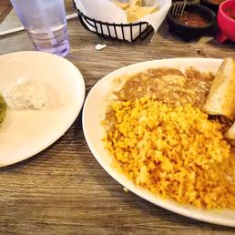 Flautas combo plate Flautas combo plate