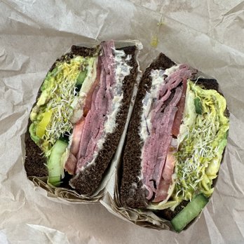 Wigz - Veggie on Sqaw w. Roasted Beef - Sandwiches Near Me - Laguna Beach, California Wigz - Veggie on Sqaw w. Roasted Beef - Sandwiches Near Me - Laguna Beach, California