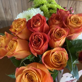 Fry's Food Stores - Bright vibrant colors good Selection  Prices are Great for arrangements and Free flowing flowering Make your Honey smile - Grocery Near Me - Yuma, Arizona