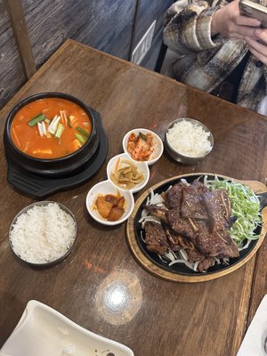 Bam Bam Kitchen by null