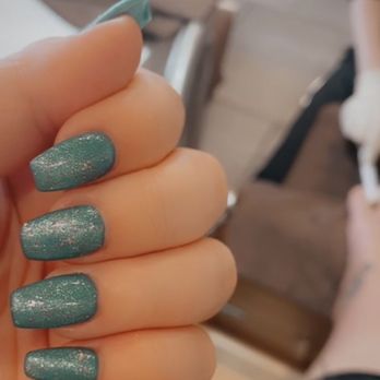 Solara Nail Bar - Nail Salons Near Me - Seal Beach, California