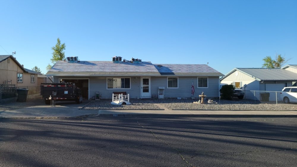 Slide of Elias Construction Services