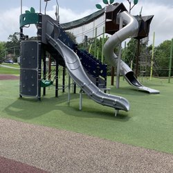Meadowbrook Park - A section of the climbing older kids play set