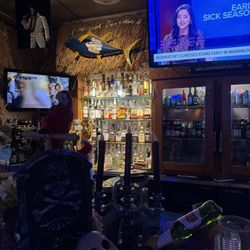 A Very Taki Tiki Bar & Grill
