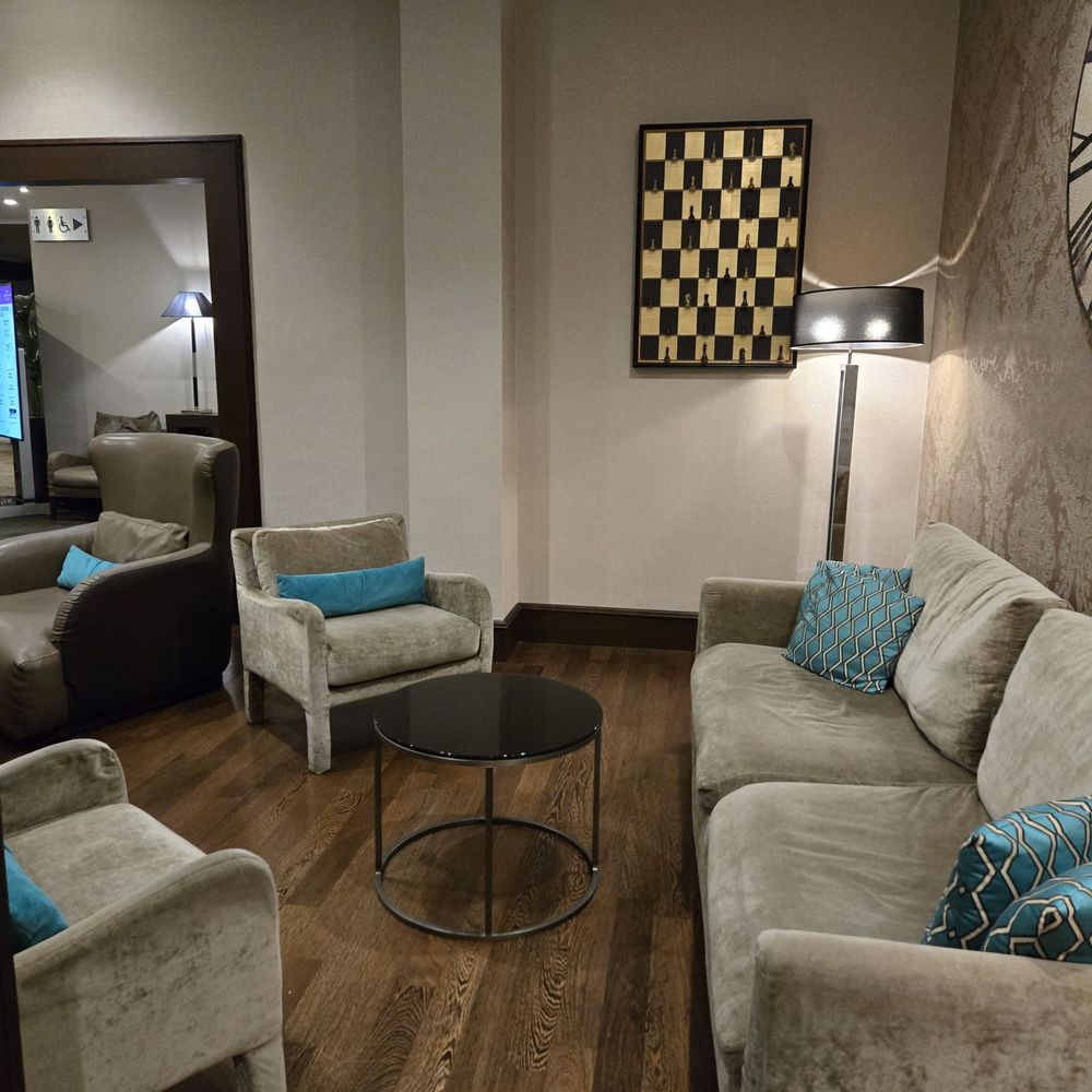 Crowne Plaza Rome - St. Peter's - Partial view of lounge area - Hotels Near Me - Rome, RM Crowne Plaza Rome - St. Peter's - Partial view of lounge area - Hotels Near Me - Rome, RM