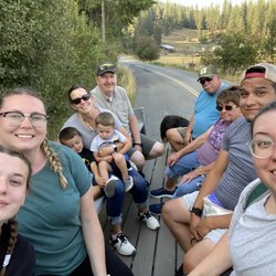 Rider Ranch - Ten of us on the wagon ride