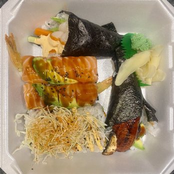 King Salmon - Spicy Scallop Hand Roll & Unagi Avocado Hand Roll - Sushi Bars Near Me - Phoenix, Arizona