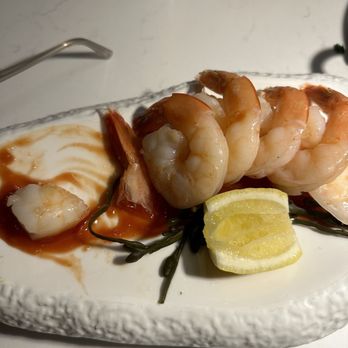 The Maple Room - Shrimp cocktail - American Near Me - Vienna, Virginia The Maple Room - Shrimp cocktail - American Near Me - Vienna, Virginia