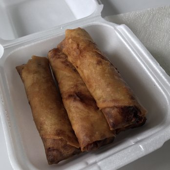 Lalozy - Egg rolls - my gosh - oh, so good - and I'm tough on grading egg rolls, but these guys are two thumbs up. - Chinese Near Me - Spokane Valley, Washington