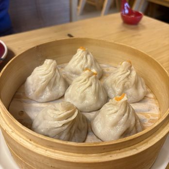 Dumpling Story - Pork and crab soup dumplings - Shanghainese Near Me - Queens, New York