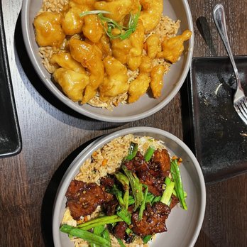 P.F. Chang's - Crispy Honey Chicken Bowl & Mongolian Beef Bowl - Chinese Near Me - Houston, Texas P.F. Chang's - Crispy Honey Chicken Bowl & Mongolian Beef Bowl - Chinese Near Me - Houston, Texas