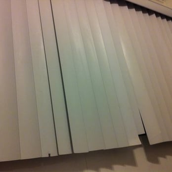 Hermosa Hotel - The blinds in cottage C - Hotels Near Me - Avalon, California Hermosa Hotel - The blinds in cottage C - Hotels Near Me - Avalon, California