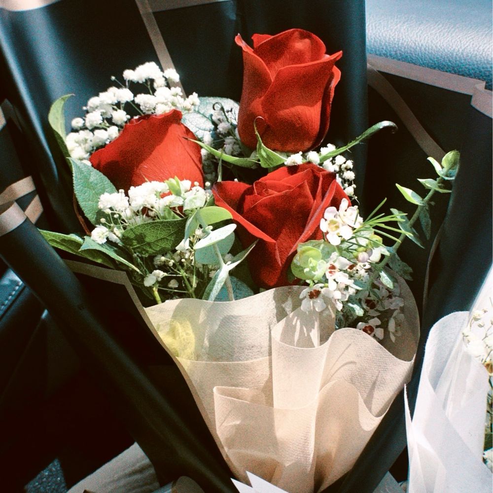 Dream Flower - Red rose - Florists Near Me - Monterey Park, California Dream Flower - Red rose - Florists Near Me - Monterey Park, California