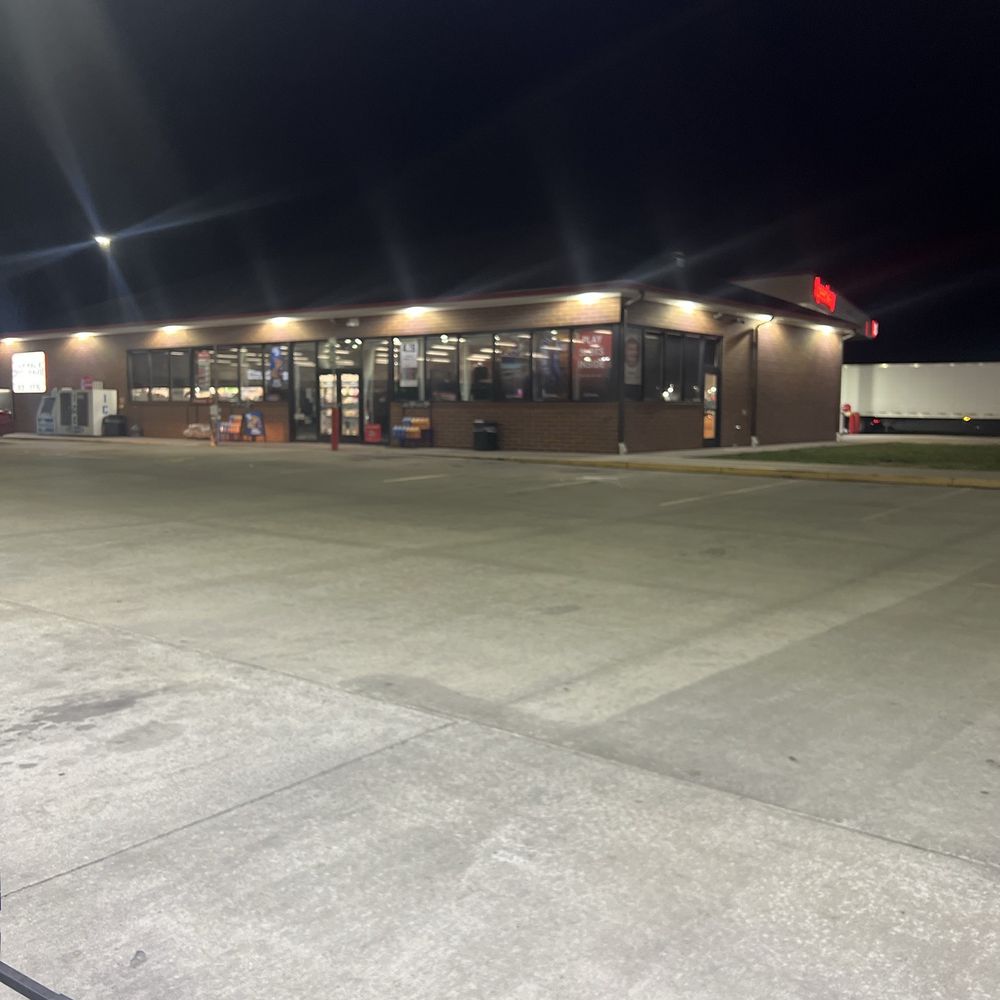 【LUCKY】 TOP 10 BEST Convenience Stores 24 Hours near Benton, IL