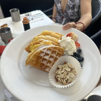Liliha Bakery - Mac Nut Waffles - Bakeries Near Me - Honolulu, Hawaii Liliha Bakery - Mac Nut Waffles - Bakeries Near Me - Honolulu, Hawaii