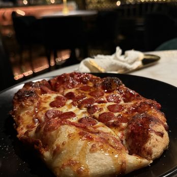 Ladies and Gentlemen - Hoy honey sausage pizza - Cocktail Bars Near Me - Pasadena, California Ladies and Gentlemen - Hoy honey sausage pizza - Cocktail Bars Near Me - Pasadena, California
