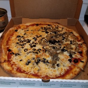 Mark Anthony Pizza - $15.95 XL pizza with 3 free toppings - Pizza Near Me - Spring Hill, Florida Mark Anthony Pizza - $15.95 XL pizza with 3 free toppings - Pizza Near Me - Spring Hill, Florida