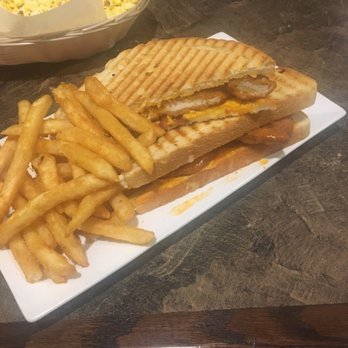 French Pub - Buffalo chicken panini - American Near Me - Depew, New York