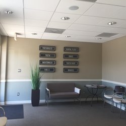 Gilbert F Sanchez, DDS - Waiting area
