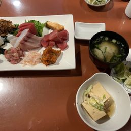 Sashimi Lunch Sashimi Lunch