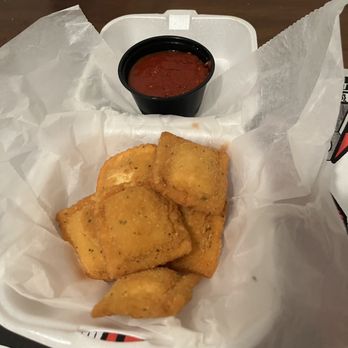 Constantine's Pizza House - 6 Piece Fried Ravioli - Pizza Near Me - South Daytona, Florida Constantine's Pizza House - 6 Piece Fried Ravioli - Pizza Near Me - South Daytona, Florida