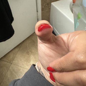 La Vie Nails & Spa - Left thumb SOOO thick! - Nail Salons Near Me - Diamond Bar, California